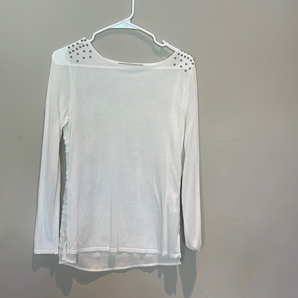 White shirt, size 36, beautiful back, like new